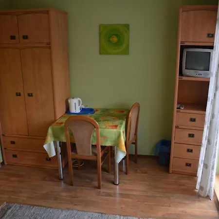 Quarto em Acomodações Particulares Agra Ogrod *