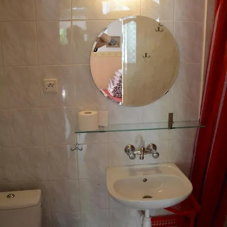 Agra Ogrod Privatunterkunft